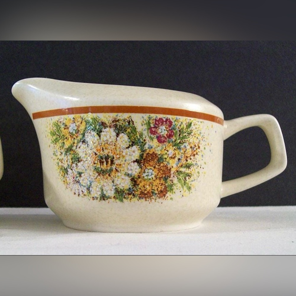 Vintage Temperware Lenox Magic Garden Creamer EVC (like new)